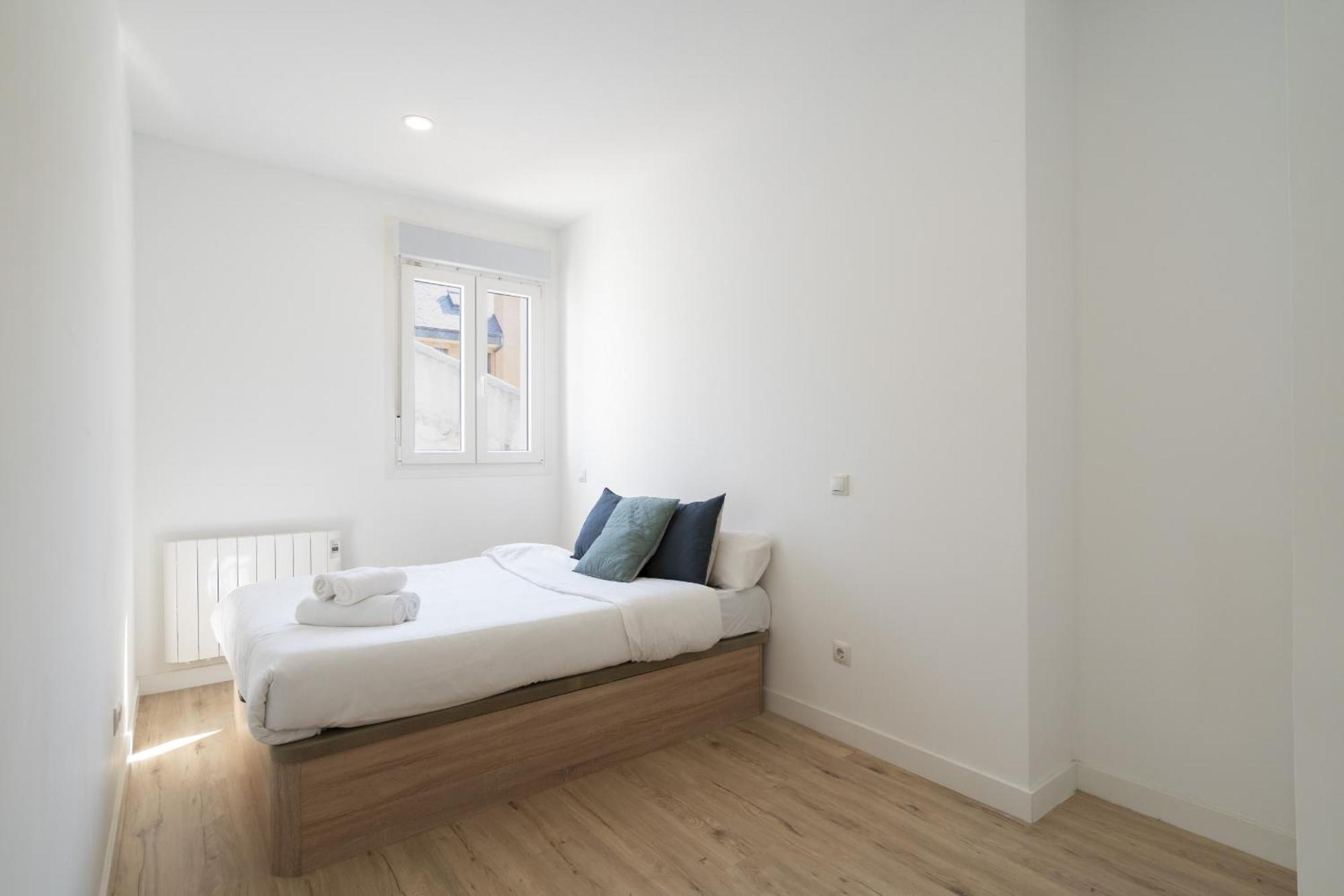 Apartamentos En La Avda De La Albufera Alquiler Temporal Мадрид Екстериор снимка