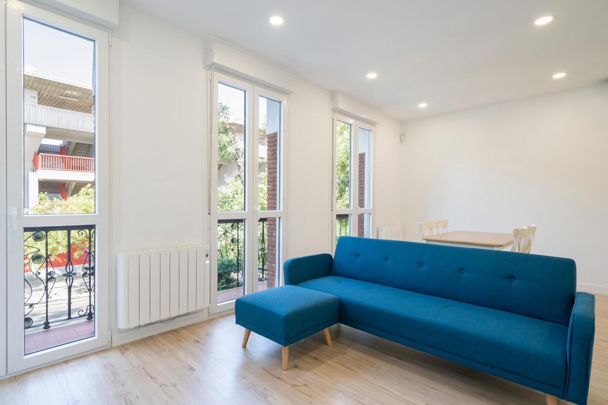 Apartamentos En La Avda De La Albufera Alquiler Temporal Мадрид Екстериор снимка