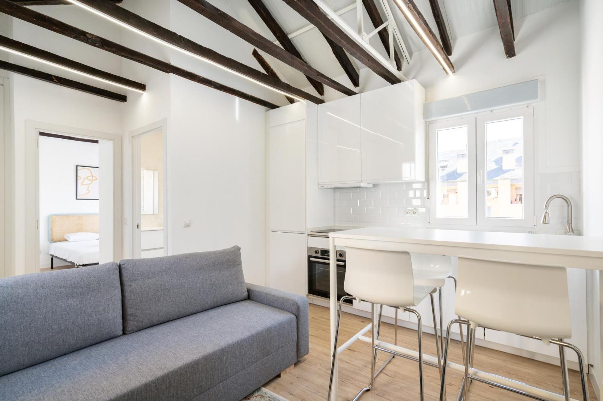 Apartamentos En La Avda De La Albufera Alquiler Temporal Мадрид Екстериор снимка